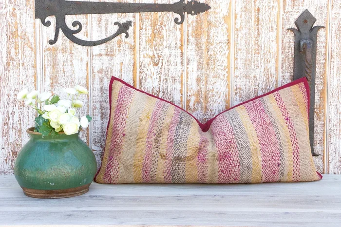 Carnation Sindh Sami Quilt Lumbar Pillow (Trade)