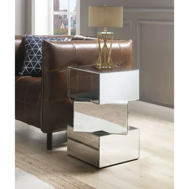 Dominic End Table / 80272